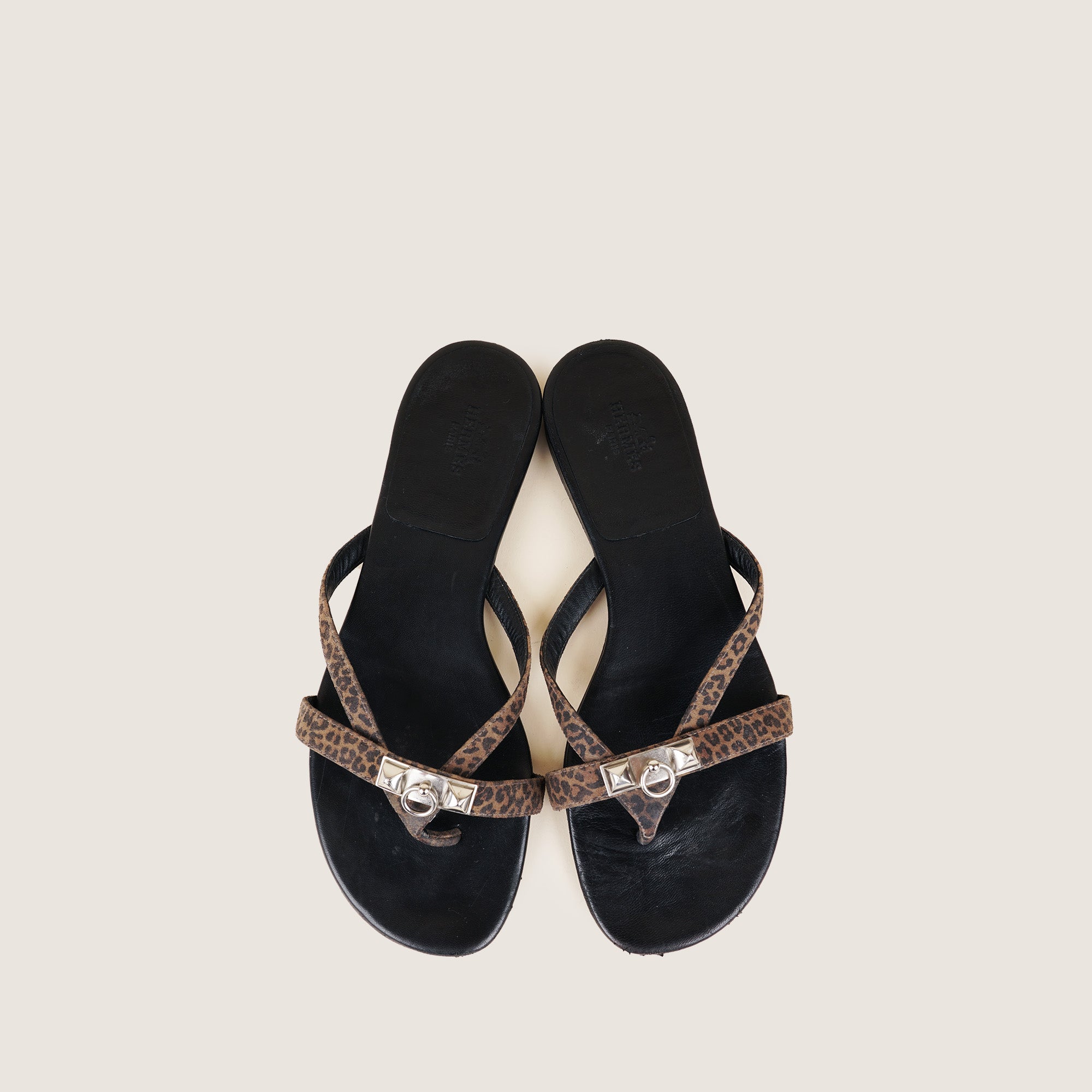 Collier De Chien Sandals - HERMÈS - Affordable Luxury