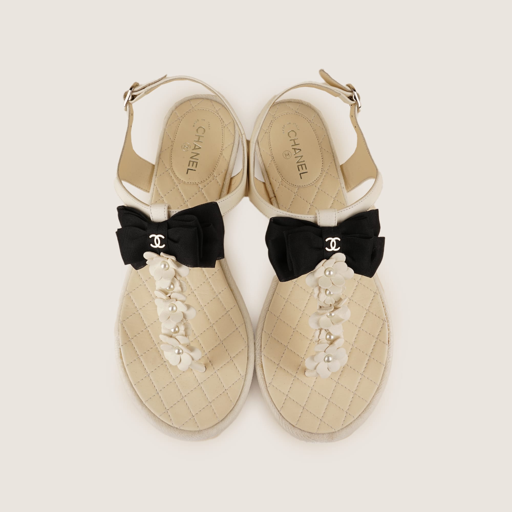 Flower Thong Sandals 38½ - CHANEL - Affordable Luxury image