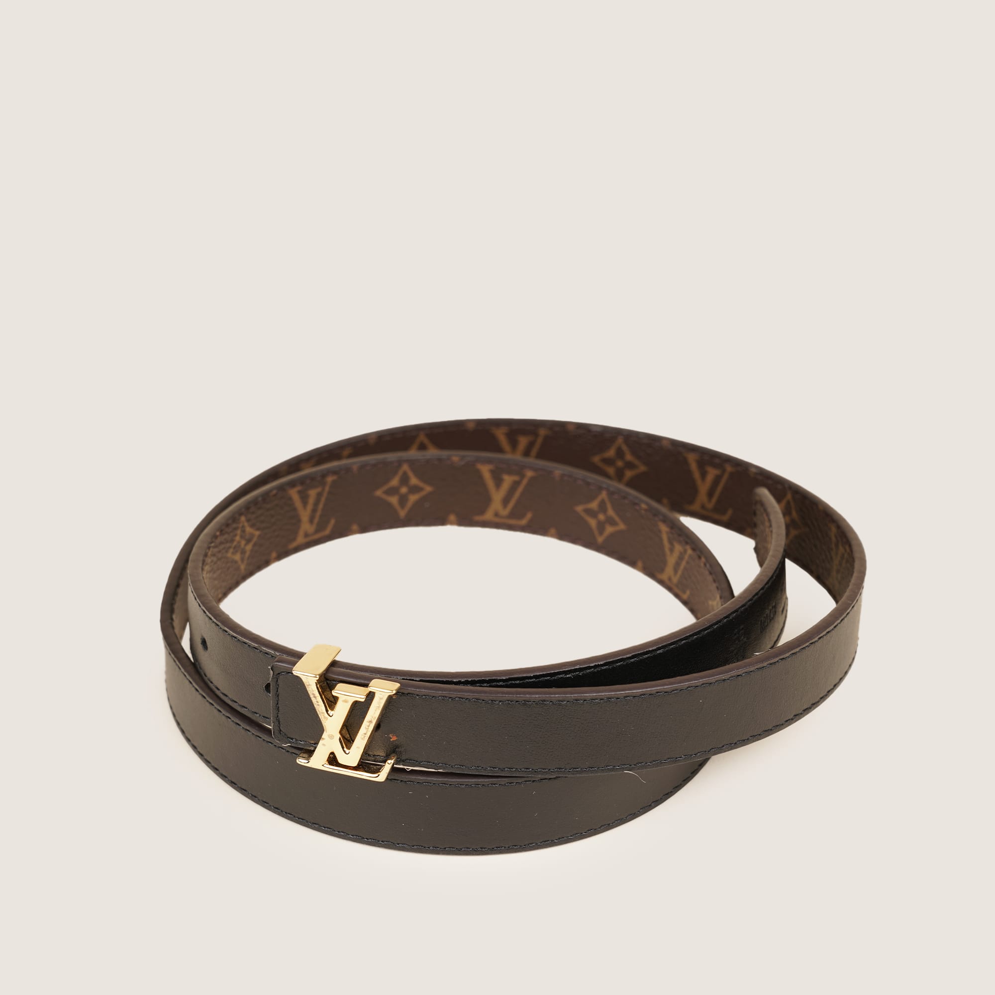 LV Iconic Reversible Belt 85 - LOUIS VUITTON - Affordable Luxury