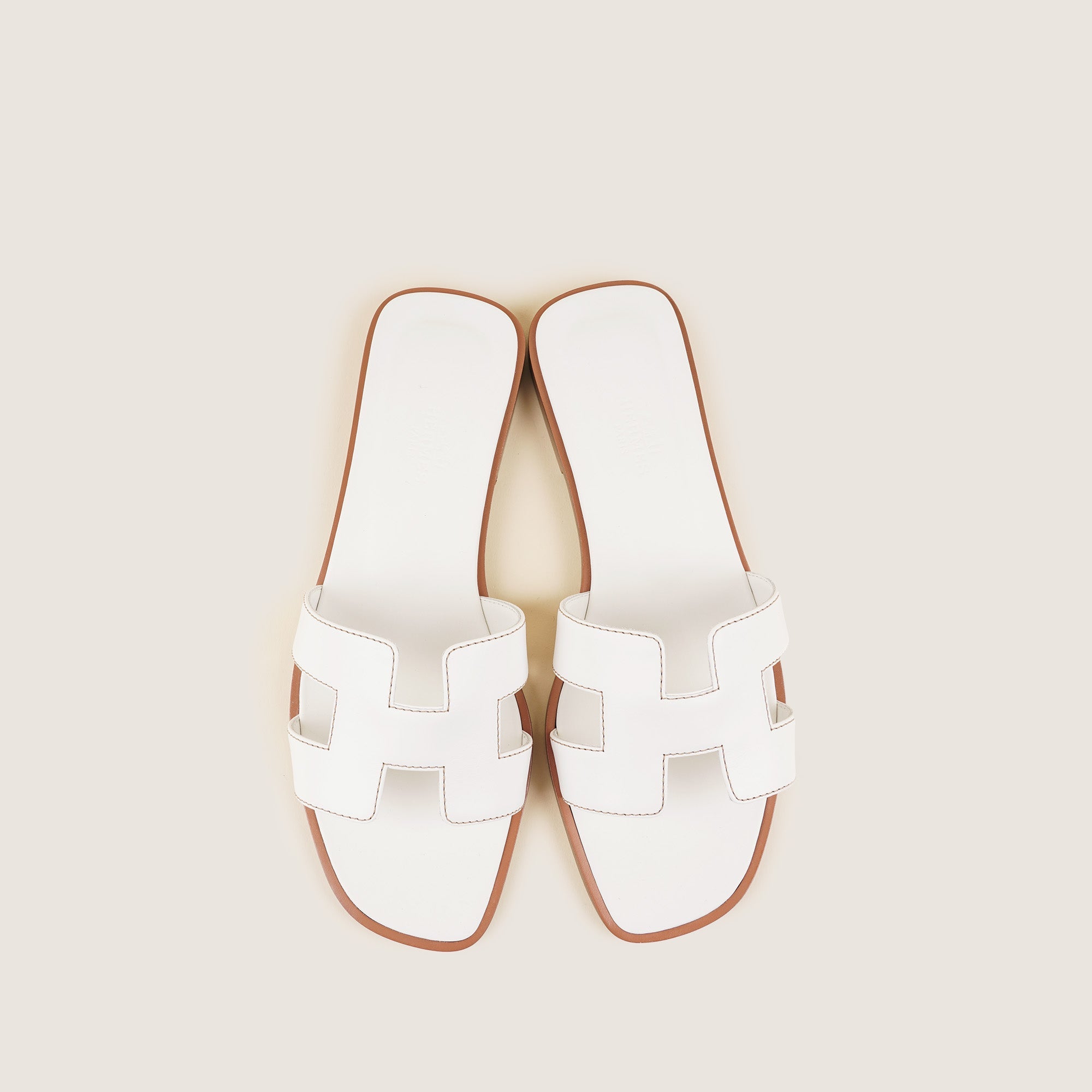 Oran Sandals 37 ½ - HERMÈS - Affordable Luxury