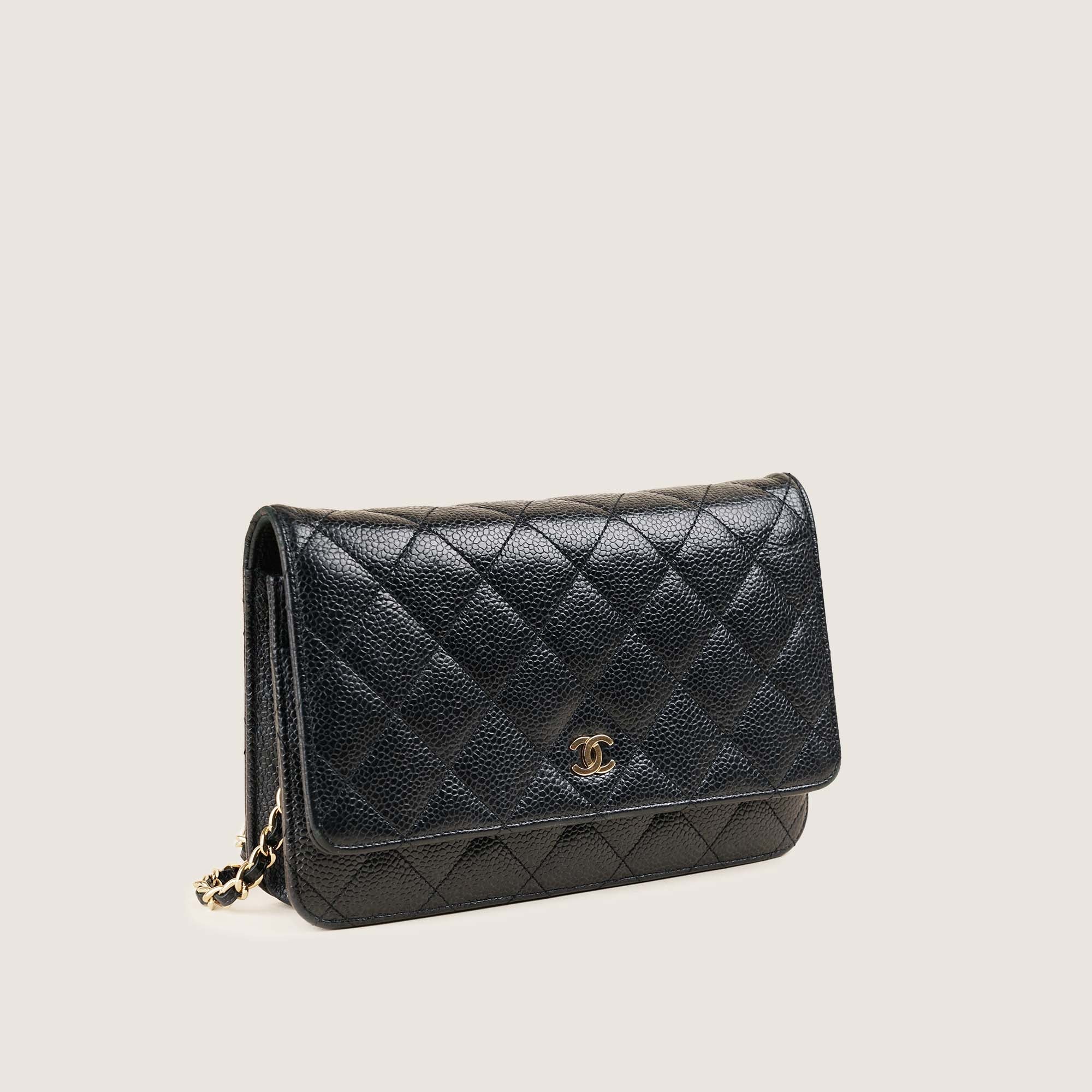 Wallet On Chain - CHANEL - Affordable Luxury